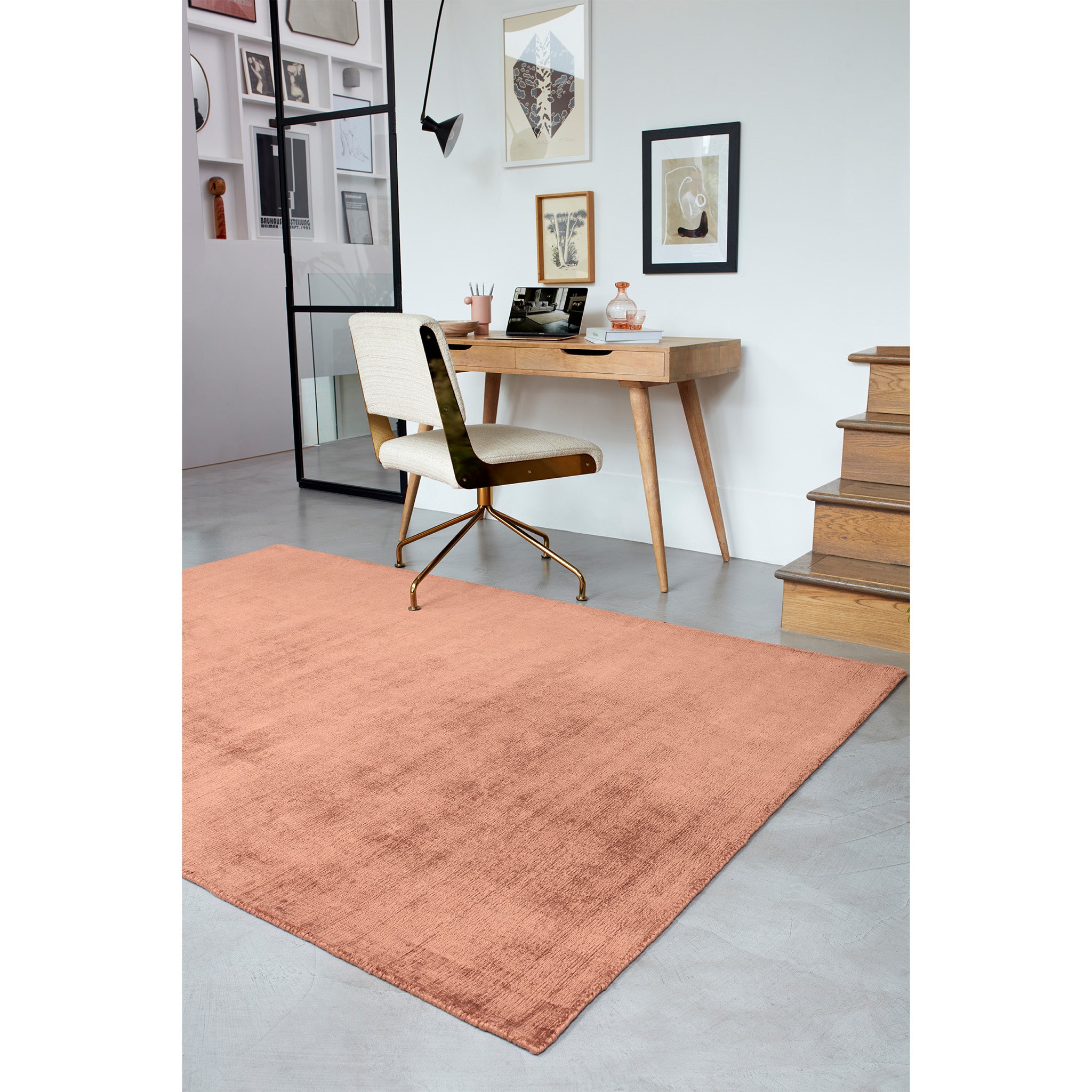 Hand Woven Viscose Rug in Rust